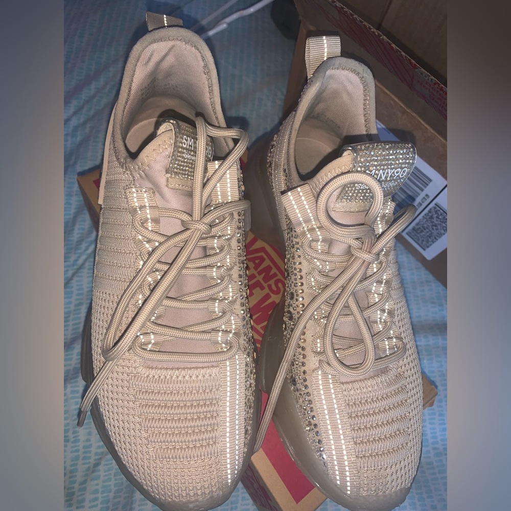 Steve Madden maxima blush